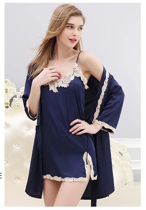 Bata y Vestido Bloom - Sticky Bra #brasier_sin_espalda# #brasier_para_escotes# #brasier_para_vestido# #brasier_strapless# #brasier_adhesivo# #brasier_adherente# #brasier_de_silicon# #brasier_escot