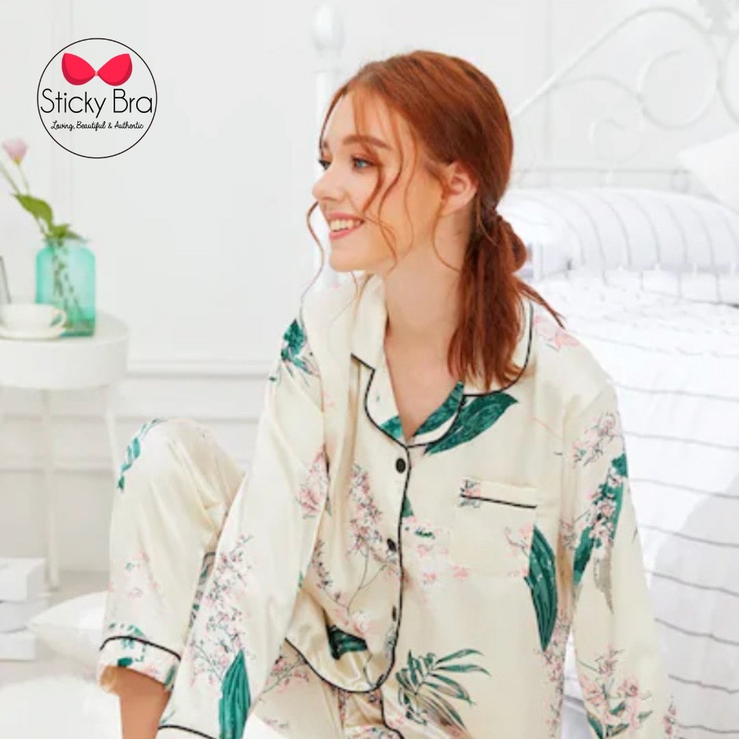 Pijama Bloom 7 piezas - Sticky Bra #brasier_sin_espalda# #brasier_para_escotes# #brasier_para_vestido# #brasier_strapless# #brasier_adhesivo# #brasier_adherente# #brasier_de_silicon# #brasier_escot