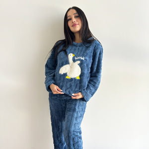 Pijama 2 Piezas Polar Patito - Sticky Bra #brasier_sin_espalda# #brasier_para_escotes# #brasier_para_vestido# #brasier_strapless# #brasier_adhesivo# #brasier_adherente# #brasier_de_silicon# #brasier_escot