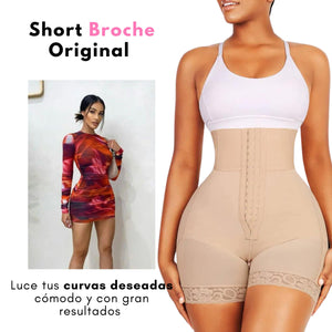 Short Broche - Sticky Bra #brasier_sin_espalda# #brasier_para_escotes# #brasier_para_vestido# #brasier_strapless# #brasier_adhesivo# #brasier_adherente# #brasier_de_silicon# #brasier_escot